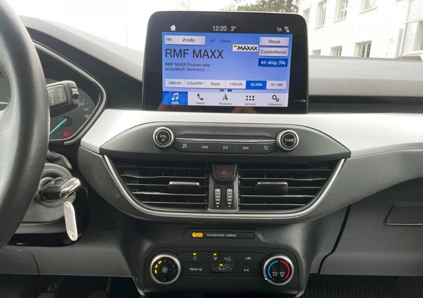 Ford Focus cena 62900 przebieg: 120059, rok produkcji 2019 z Kamienna Góra małe 497